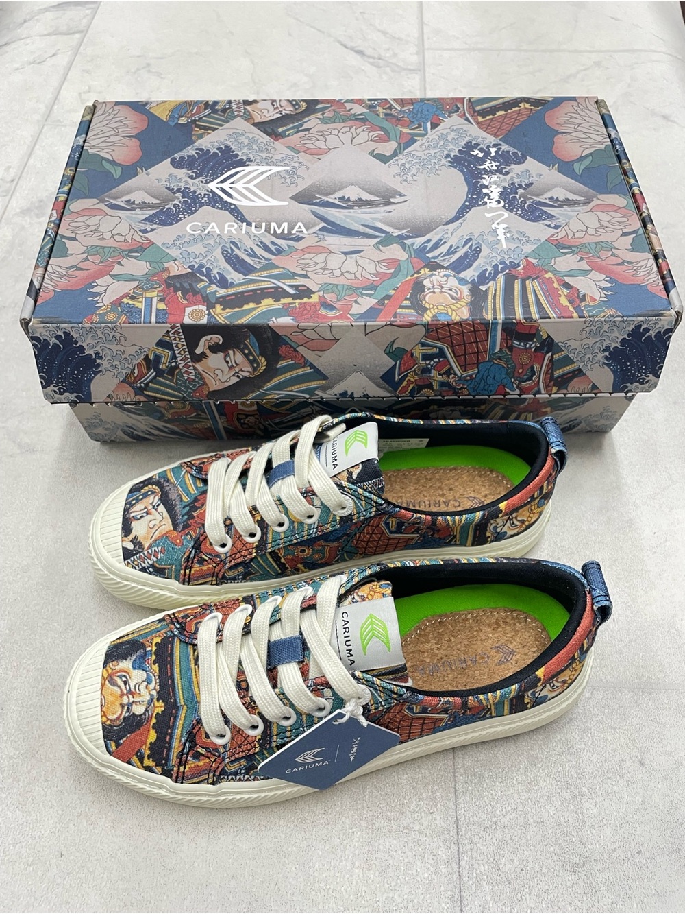 (CA-1) Cariuma Hokusai OCA Women Low Canvas Sneaker
